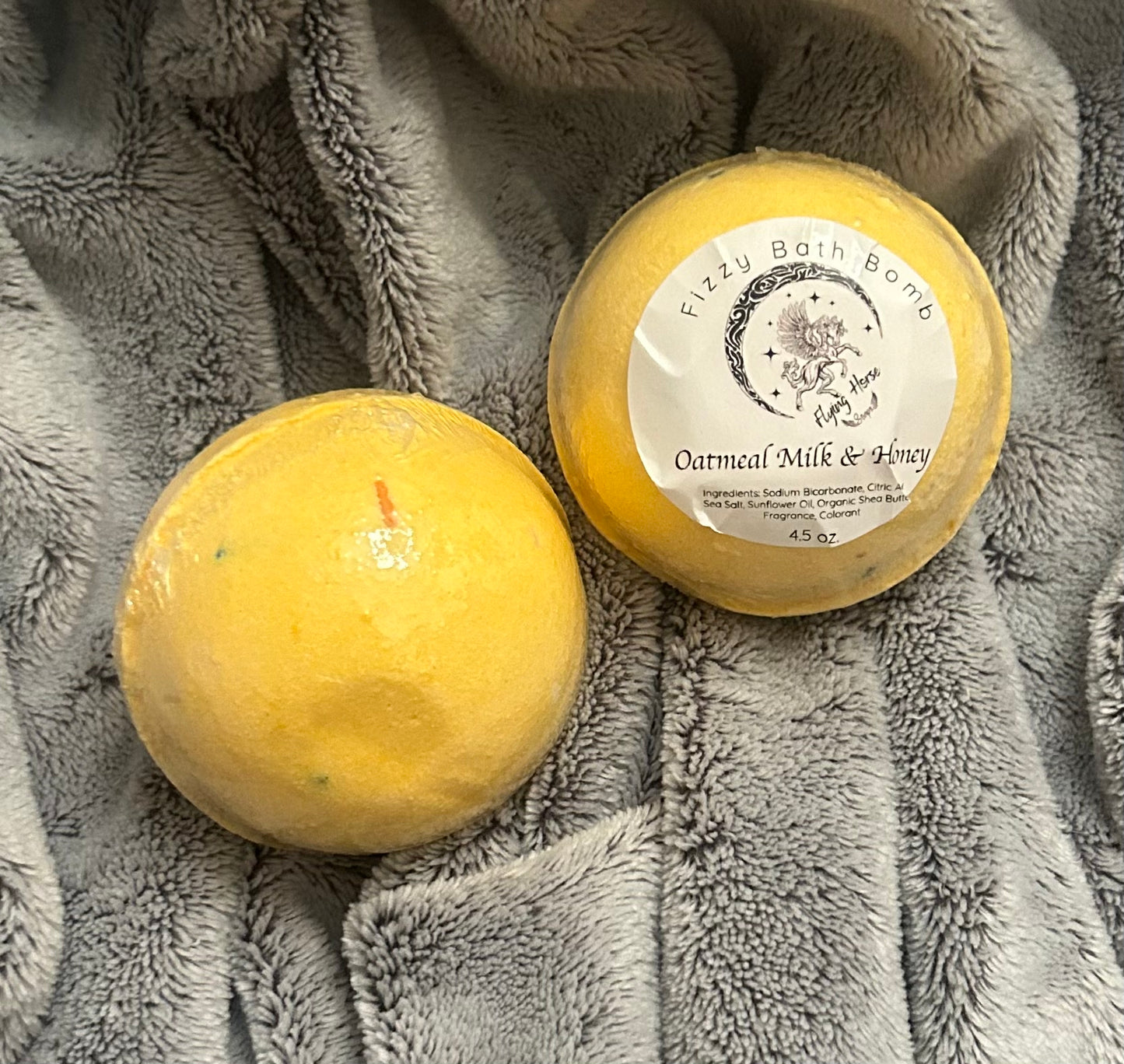 Oatmeal , Milk, and Honey Bath Bomb