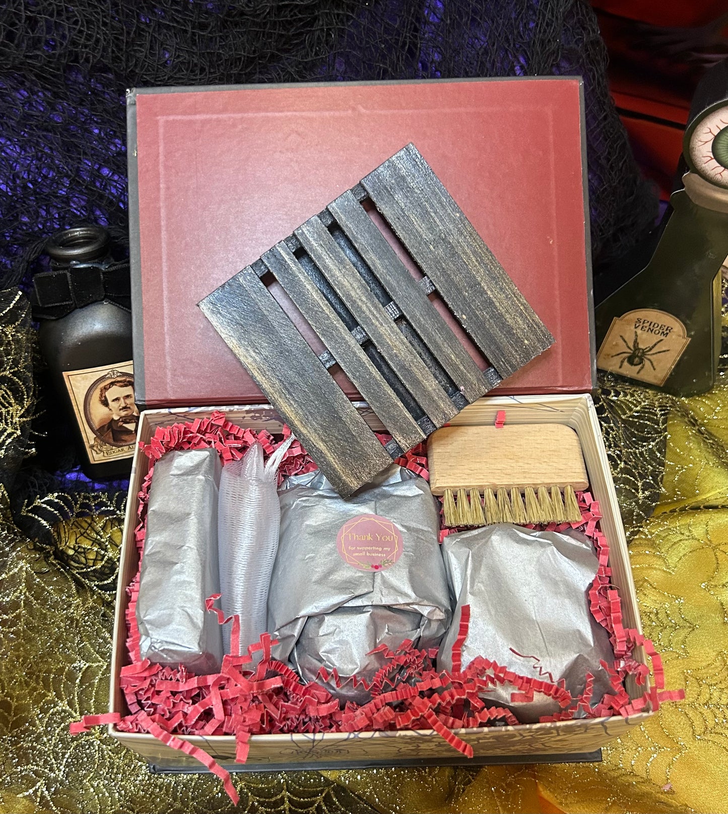 Tales of Terror Gift Set ￼